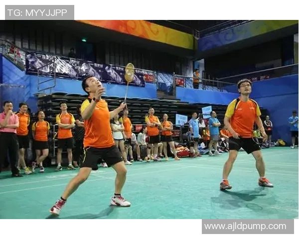 北京羽毛球队的包夹战术揭秘与深度分析 北京羽毛球队的包夹战术揭秘与深度分析