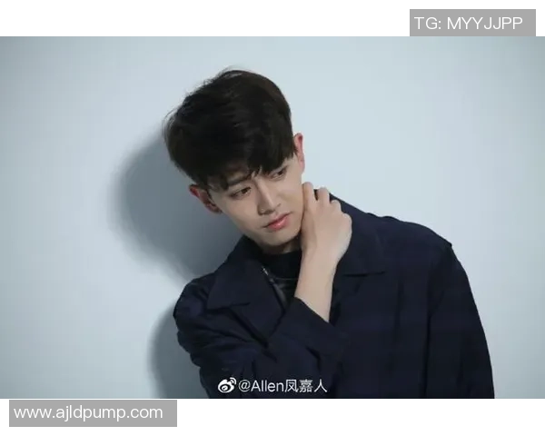 足球明星勇闯极限挑战赛场展现超凡实力与团队精神