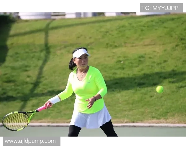 南京网球队在城市联赛中的状态表现分析与未来展望